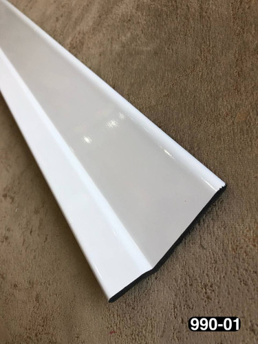 قرنیز سفید نیم براق پلی استایرن پاشنه پارکتی کد 01